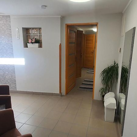 Hotel Koelcsey 21 Vendeghaz à Hajdúszoboszló Extérieur photo