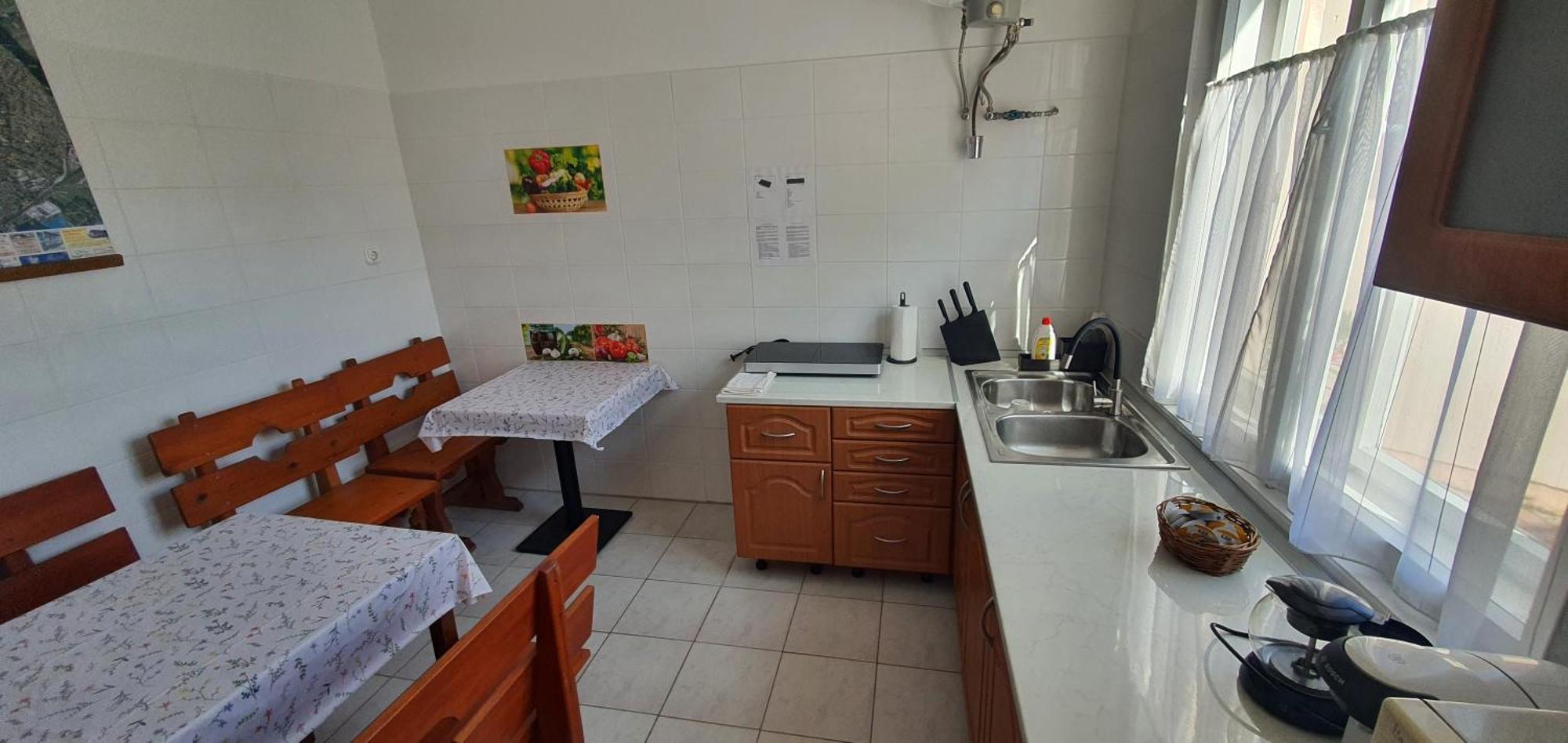Hotel Koelcsey 21 Vendeghaz à Hajdúszoboszló Extérieur photo