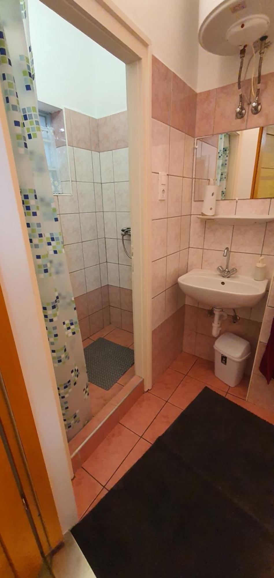Hotel Koelcsey 21 Vendeghaz à Hajdúszoboszló Extérieur photo